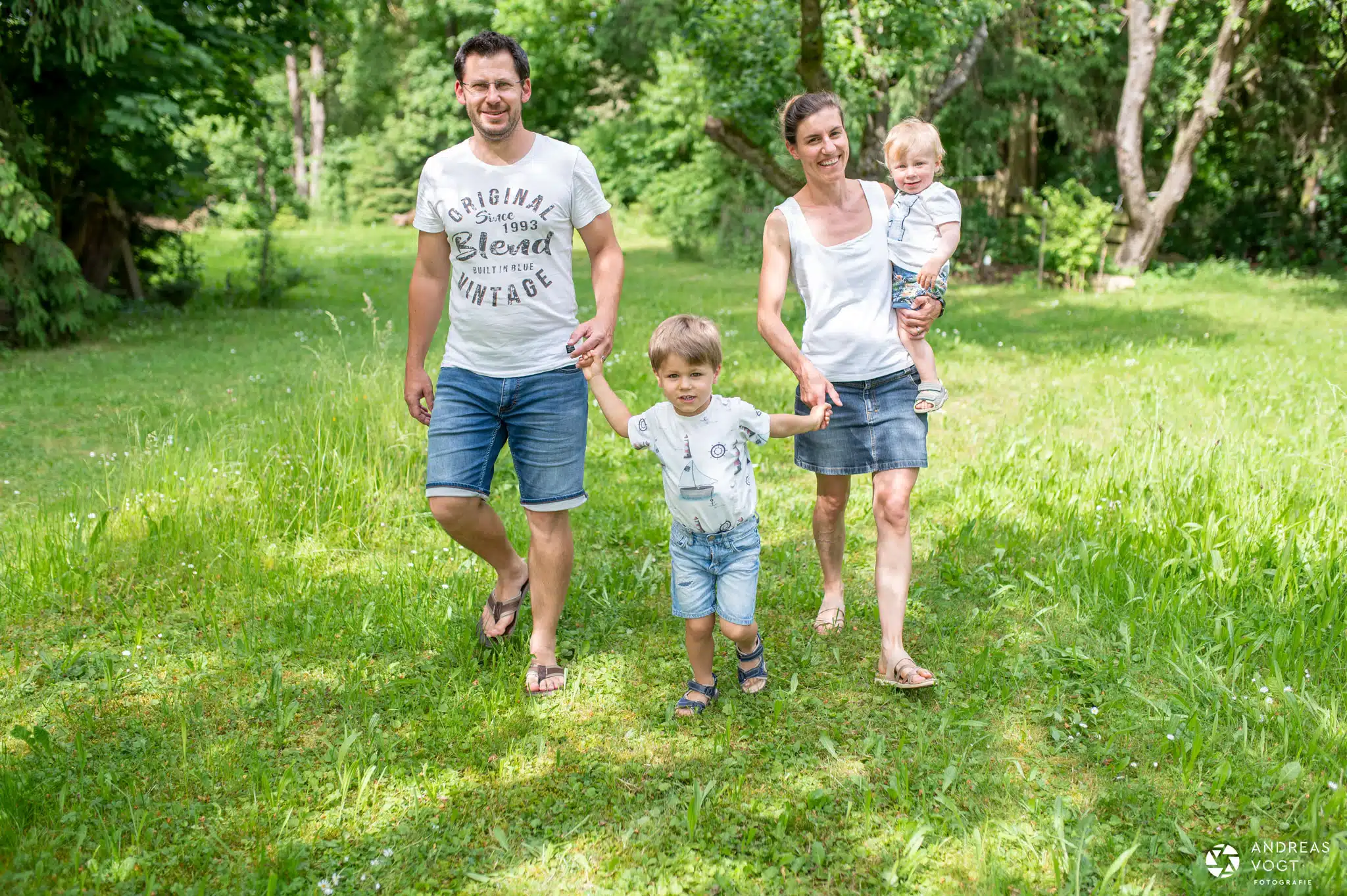 Familienfotoshooting im Sommer - Fotograf Andreas Vogt aus Aalen